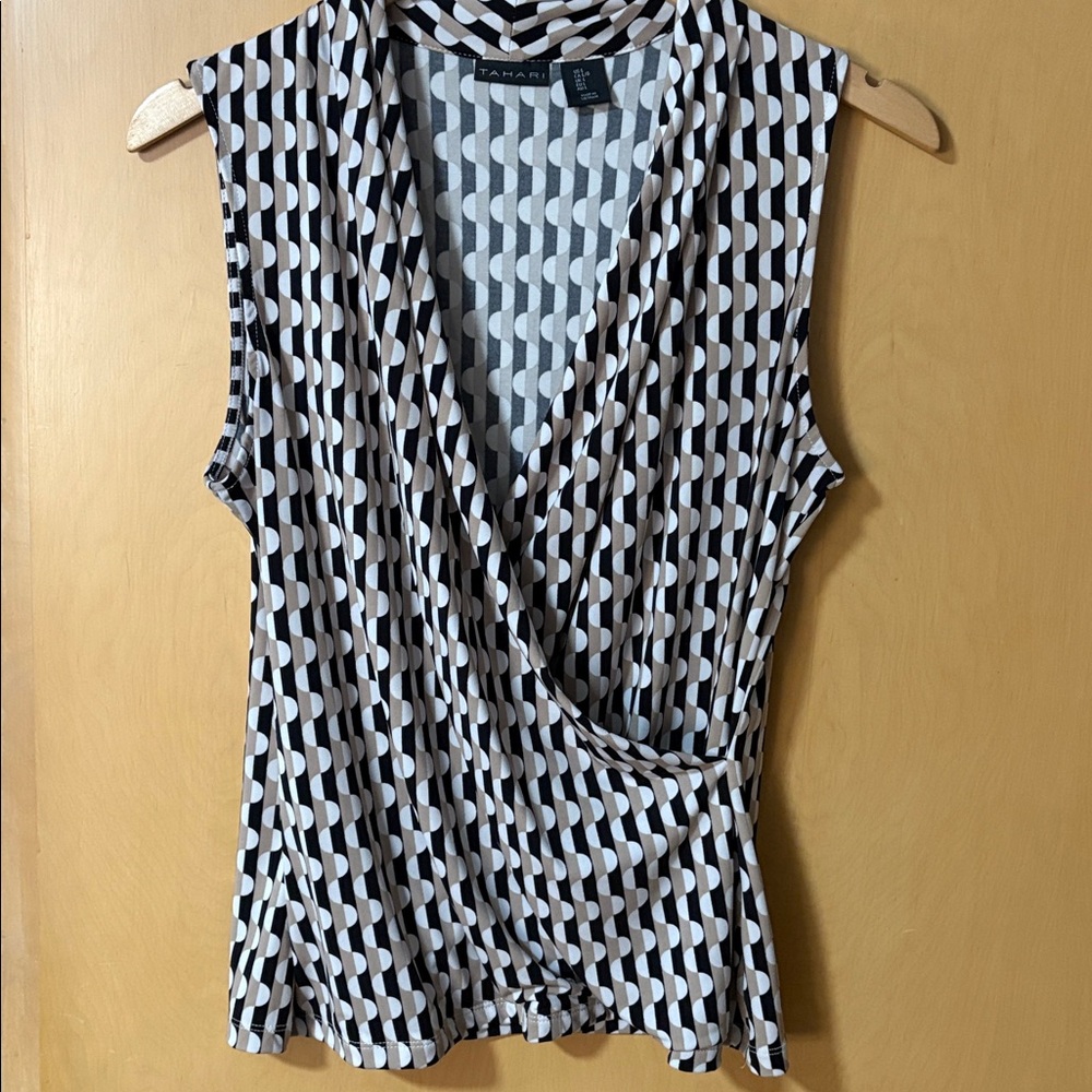 Tahari Black and Tan Geometric